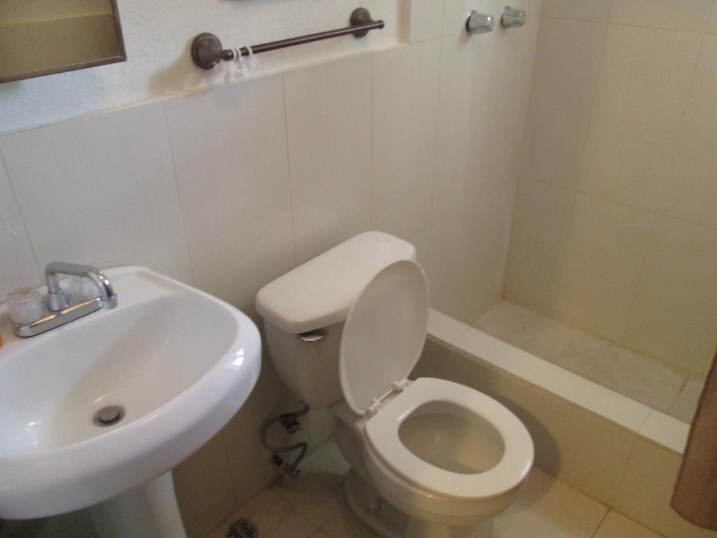 טמונינג Pedro'S Place מראה חיצוני תמונה
